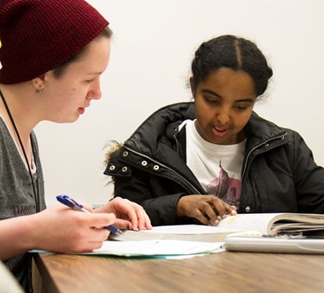 student using tutoring services