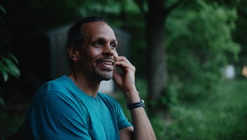 Poet and essayist Ross Gay, photo by Natasha Komoda